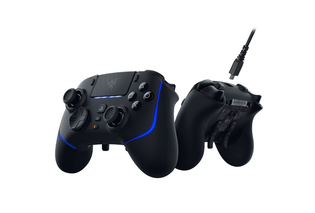 Controller Razer Wolverine V2 Pro pentru PS5 si PC, conectivitate HyperSpeed Wireless si cu fir, lumini razer Chroma, butoane mecanice Razer™ Mecha-Tactile, durata de viata baterie pana la 10 ore cu Chroma, pana la 28 de ore fara Chroma, negru