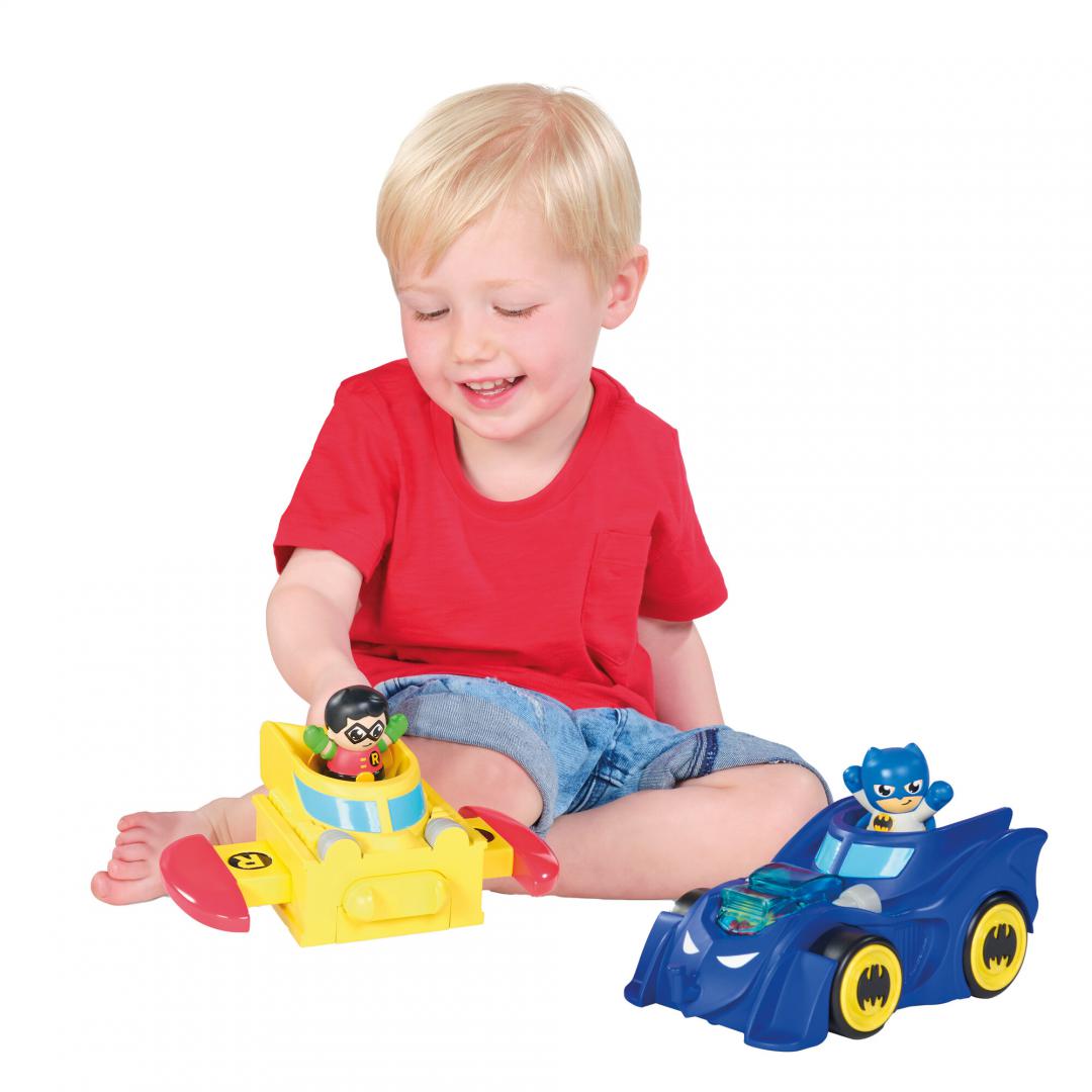 VEHICUL BATMOBIL 3IN1, TOMY