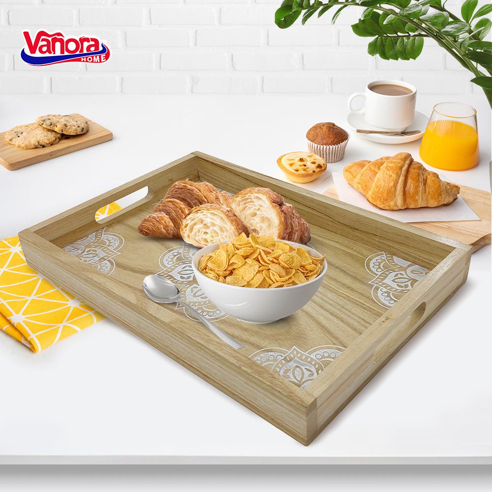 TAVĂ DIN LEMN PENTRU SERVIRE CU MODEL MANDALA, VANORA HOME