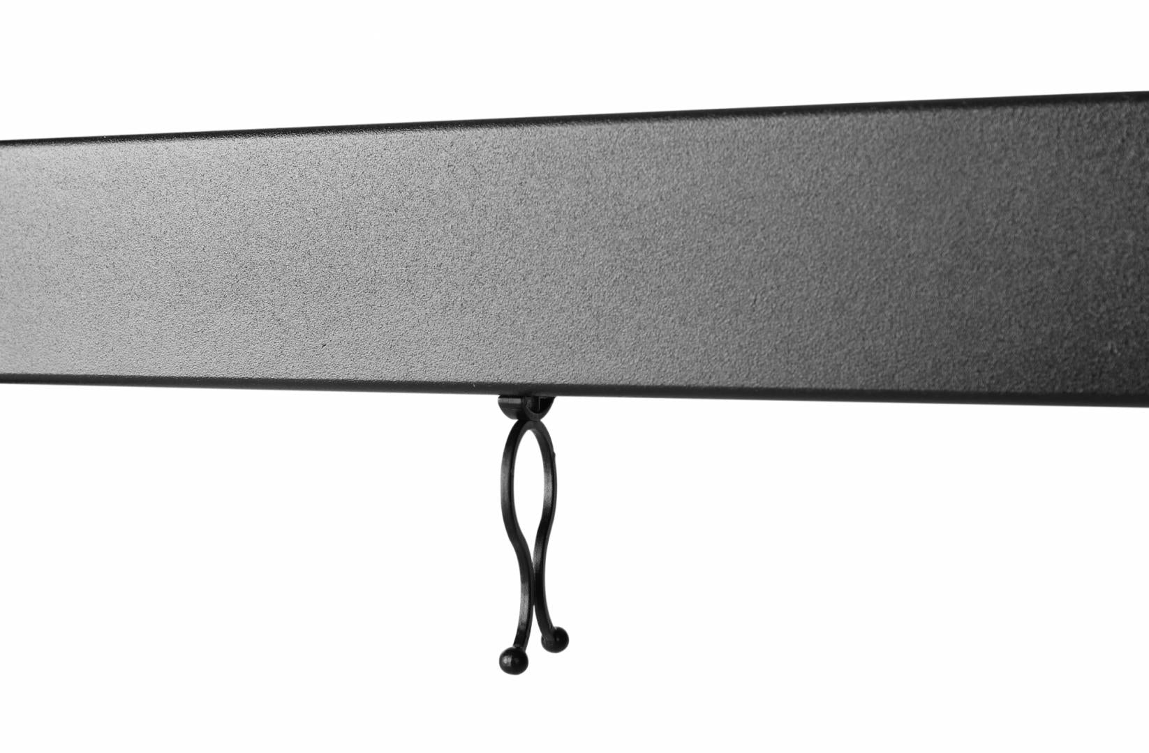 Suport de perete Akai cu inclinatie +10/-15°, diagonala display 32"-55", VESA min. 75x75, VESA max. 400x400, suporta pana la 35kg, distanta fata de perete max 427mm, negru