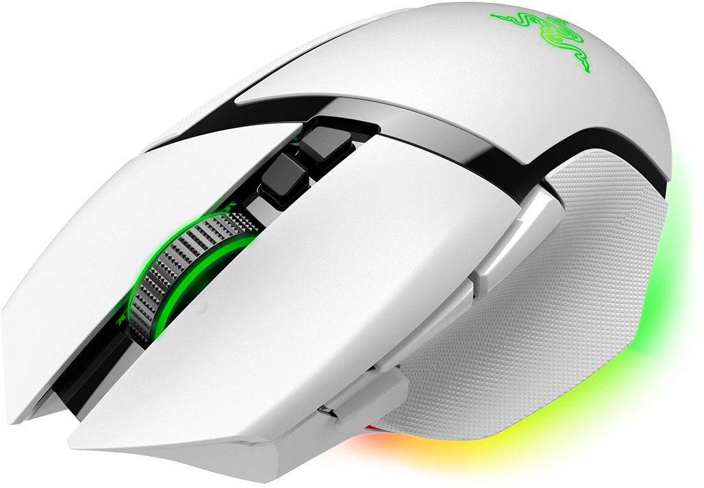 Razer Basilisk V3 Pro 35K, wireless, bluetooth, rezolutie maxima 35000 DPI, iluminare Razer Chroma™ RGB, senzor Focus Pro 35K Optical Sensor Gen-2, alb