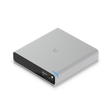 Ubiquiti UCK-G2-SSD CloudKey+, memorie 32 GB eMMC, 3 GB RAM 1 TB 2.5" SATA SSD, dimensiuni:131,2 x 27,1 x 134,2 mm (5,2 x 1,1 x 5,3")