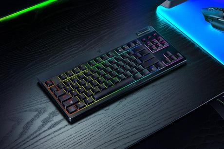 Tastatura mecanica wireless Razer Blackwidow V4 Low profile HyperSpeed TKL, switch Razer™ Low-profile Mechanical Switches (Green Clicky), 110 taste, iluminare Razer™ Chroma RGB, negru