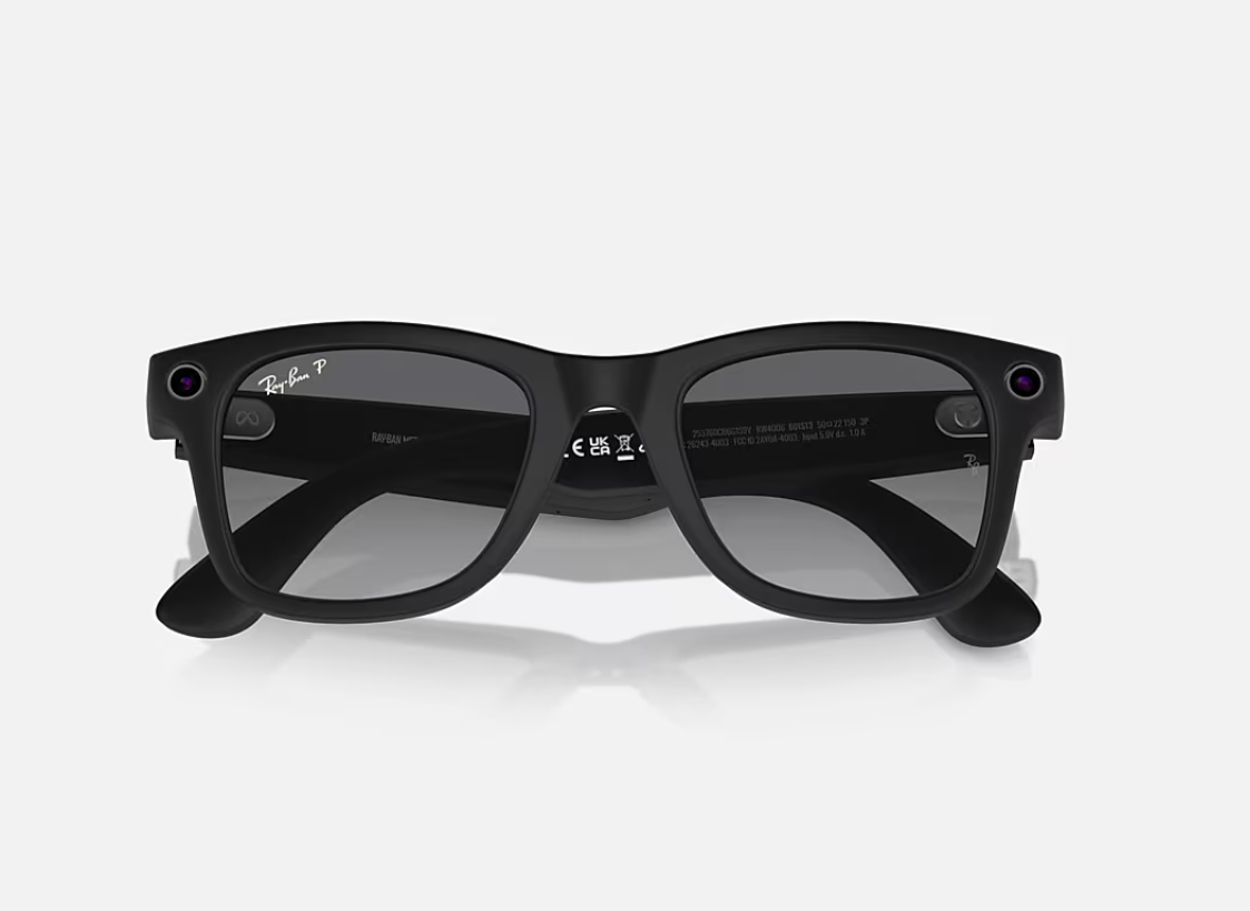 Ray-Ban Meta Wayfarer AI Glasses Matte Black/Polar Gradient Graphite