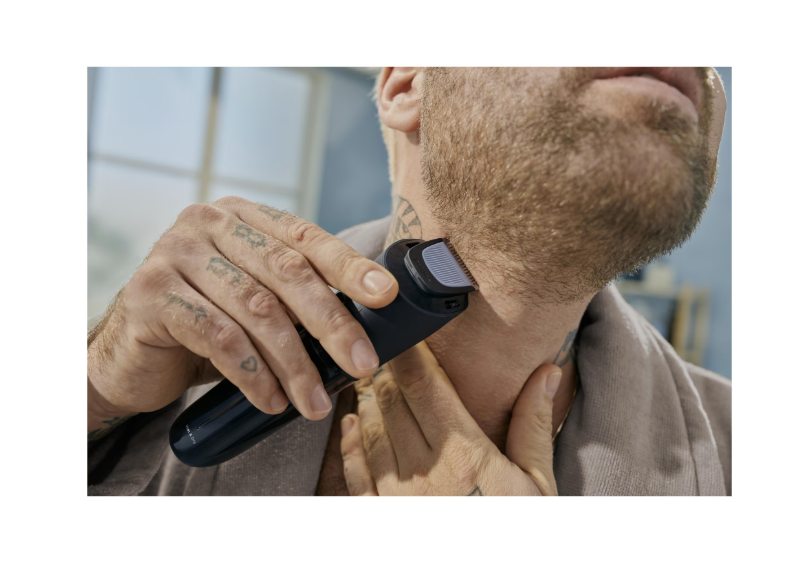 Aparat de tuns barba PHILIPS BT3620/15 cu lame cu autoascutire, 40 de setari de lungime, 2 piepteni ajustabili pentru barba (0,5-20 mm), autonomie 70 min