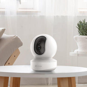 Camera de supraveghere Ezviz TY1 4MP Wi-Fi cu Pan/Tilt 360 grade, IR10m,Detectarea miscarilor,Night Vision,Two-Way Audio,Mod Privacy,Urmarire inteligenta, card microSD pana la 256 GB si stocare in Ezviz CloudPlay, Rotire orizontala 350° si verticala 55°