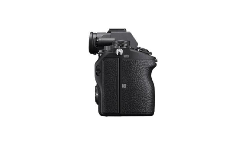 Body Aparat foto SONY A7 Mark III Mirrorless, 24 MP, ISO 51200 (Extins: 204800), 1/8000s, 4K @30, SD/SDHC/SDXC, Rafala 10 cps, WiFi/Bluetooth, Senzor Full Frame, Montura Sony FE