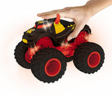 MASINA CU LUMINI SI SUNETE, REV TREDZ ROSU, HOT WHEELS