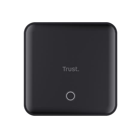 Statie de incarcare Trust,  4 porturi: 1 x USB-A & 3 x USB-C, putere maxima 100W, compatibil cu laptop, tableta, smartphone, accessorii, negru