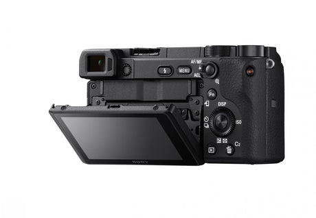 Kit SONY Alpha A6400 Mirrorless 24.2MP, ISO 32000 (Extins: 102400), 1/4000s, 4K @30fps, SD/SDHC/SDXC, Rafala 11cps, WiFi/Bluetooth/NFC, Senzor APS-C, Montura Sony E, Obiectiv 16-50mm, F3.5-5.6