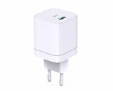 Incarcator USB Ieșire USB-C: USB-C: 5V/3A, 9V/3A, 12V/3A, 15V/3A, 20V/2,25A (45W) PPS: 3,3-11V/4,05A (45W) USB-A: 5V/3A, 9V/2A, 12V/1,5A (18W) USB-C+USB-A: 30W+12W=42W max. Tensiune de intrare: 100-240VAC, 50/60Hz Protecție la supratensiune și