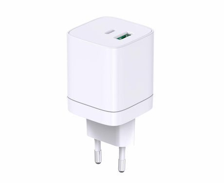 Incarcator USB Ieșire USB-C: USB-C: 5V/3A, 9V/3A, 12V/3A, 15V/3A, 20V/2,25A (45W) PPS: 3,3-11V/4,05A (45W) USB-A: 5V/3A, 9V/2A, 12V/1,5A (18W) USB-C+USB-A: 30W+12W=42W max. Tensiune de intrare: 100-240VAC, 50/60Hz Protecție la supratensiune și
