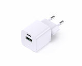 Incarcator cu USB Ieșire USB-C: USB-C: 5V/3A, 9V/3A, 12V/2,5A, 15V/2,0A, 20V1,5A (30W) PPS: 3,3V-11V/3,0A, 3,3V-16,0V/2,0A (33W) USB-A: 5V/3A, 9V/2A, 12V/1,5A (18W) USB-C+USB-A: 5V/3A (15W) Tensiune de intrare: 100-240VAC, 50/60Hz Protecție la