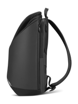 Rucsac Lenovo Legion 16 Armored GB900 pentru laptop de gaming de 16 inch; fabricat din poliester, cu invelis exterior din poliuretan;  potrivit pentru dispozitive cu dimensiuni de pana la: 36 cm x 2.4 cm x 29 cm; greutate: 1.3kg; culoare: negru