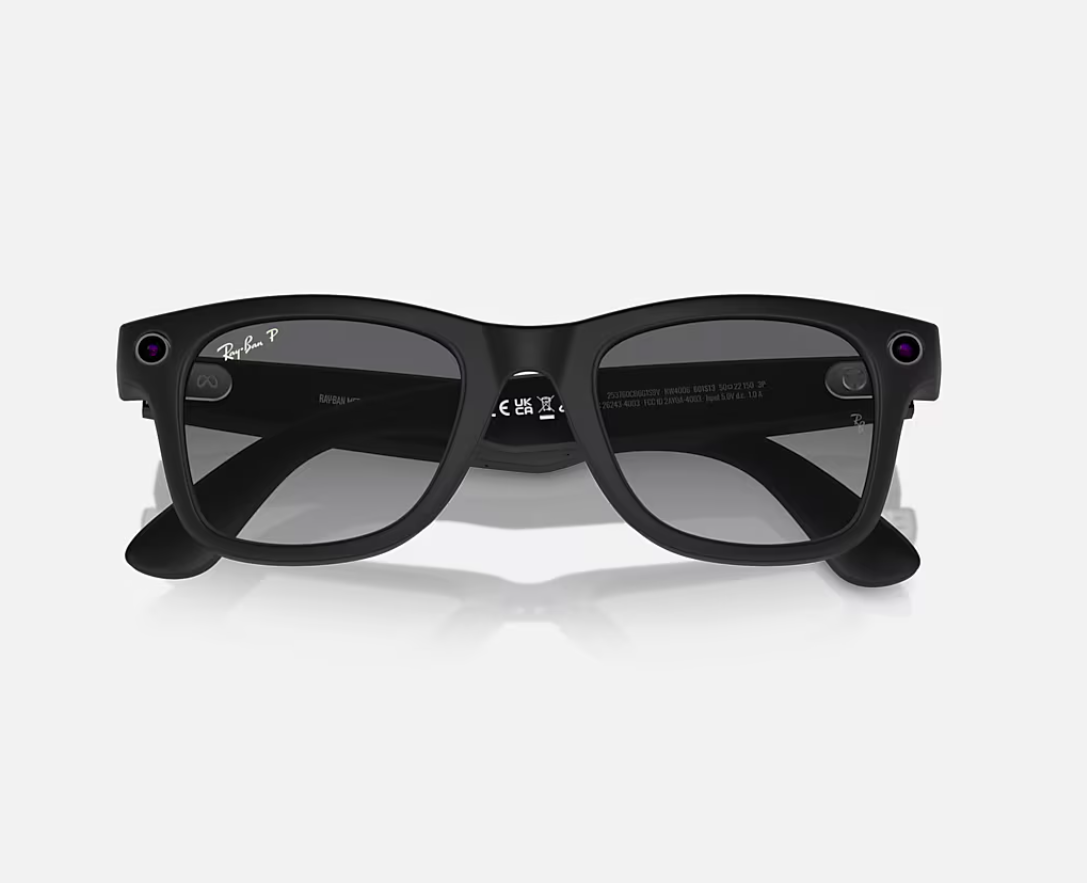 Ray-Ban Meta Wayfarer AI Glasses Matte Black/Polar Gradient Graphite (Large)