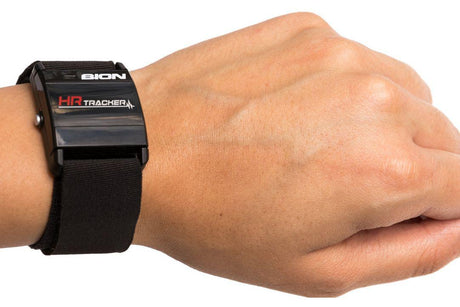 Bratara smart Bion cu senzor de ritm cardiac, tehnologie ANT+ si BLE 4.0, compatibil smartphone/echipament fitness, indicator baterie. Contie: senzor, adaptor de incarcare, bratara din material textile, cablu micro USB, manual de instructiuni.
