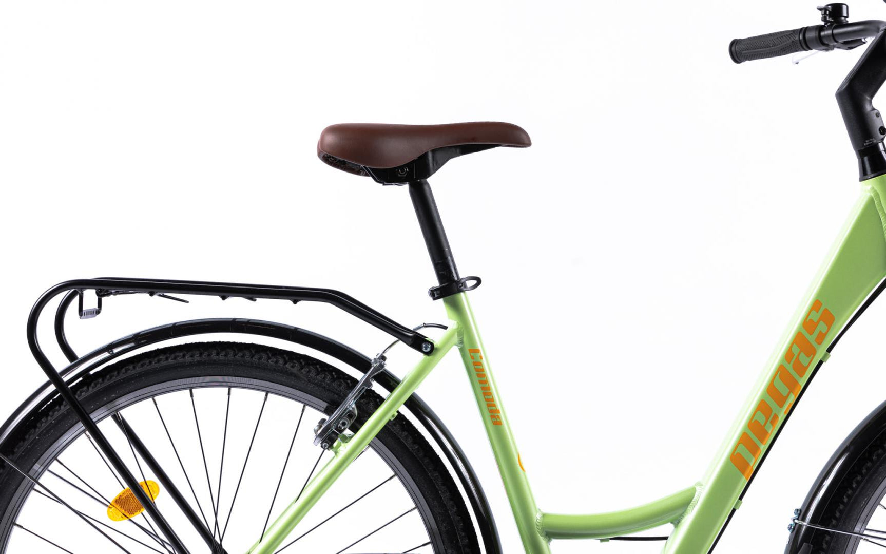 Bicicleta Oras Pegas Comoda Verde Fistic ( AL)