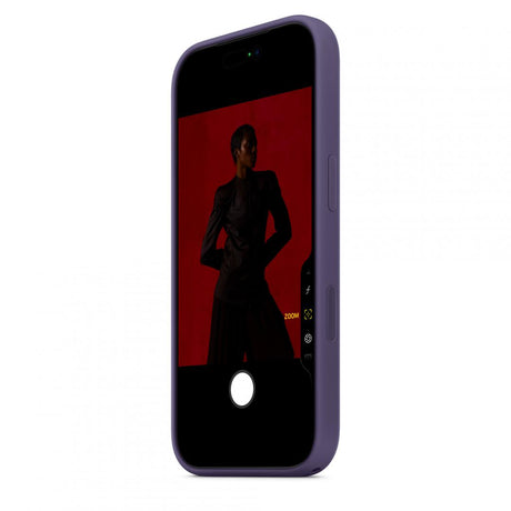 iPhone 17 Pro Silicone Case with MagSafe – Purple Fog