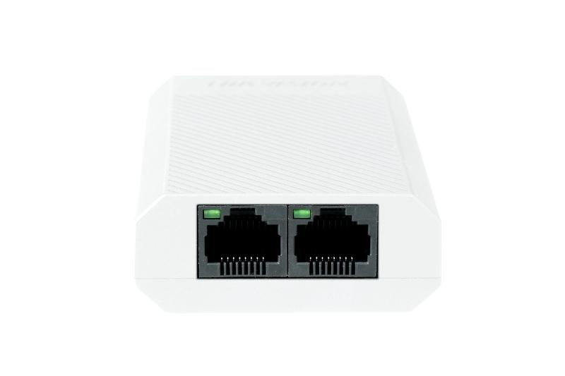 Repetor PoE Hikvision DS-3E0103DP-E/R: 1 × 10/100 Mbps PoE IN port si 2 × 10/100 Mbps PoE OUT port, 3 porturi PoE maxim 30W, buget PoE 30W, dimensiuni: 79.0 mm × 22.0 mm × 53.0 mm, greutate: 0.046 kg, montare pe birou.