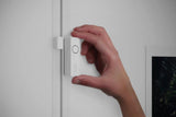 Senzor de contact Philips Hue Secure, Zigbee, automatizare lumini ,montare usi/ferestre, IP20, 70x22x20mm, Alb, baterie CR2