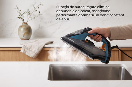 Fier de călcat HEINNER CeramiSoft HSI-A2400BLBK